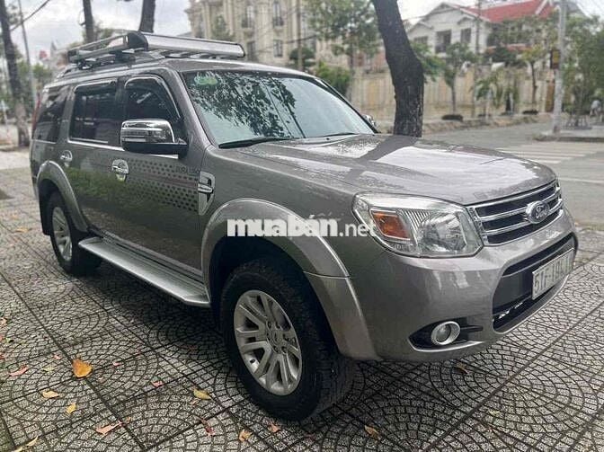 Ford Everest 2015 2.5L 4x2 AT - 92000 km
