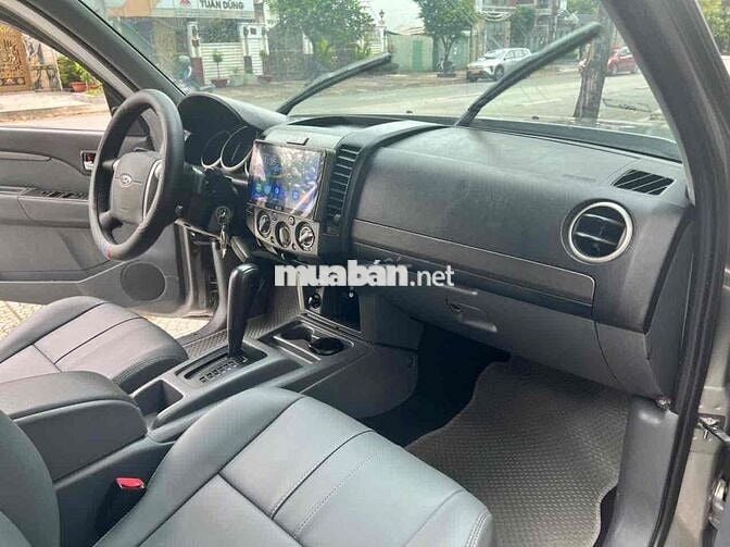 Ford Everest 2015 2.5L 4x2 AT - 92000 km