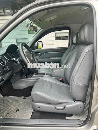 Ford Everest 2015 2.5L 4x2 AT - 92000 km