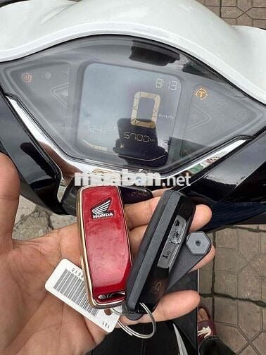 Honda SH 160 ABS 2024 Trắng 5700 km