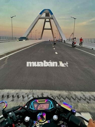 cần bán sonic chính chủ xe zin hổ trợ sang tên mpi