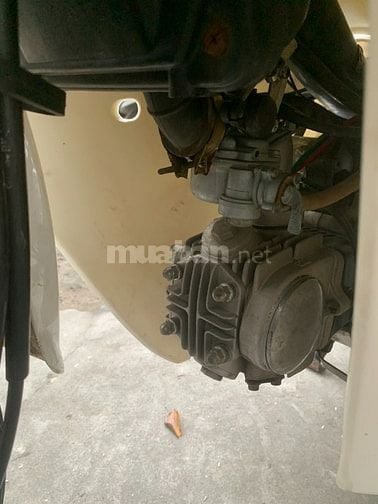 Cần bán xe cup 50cc Halim màu trắng, xe rất mới, đăng ký 2020