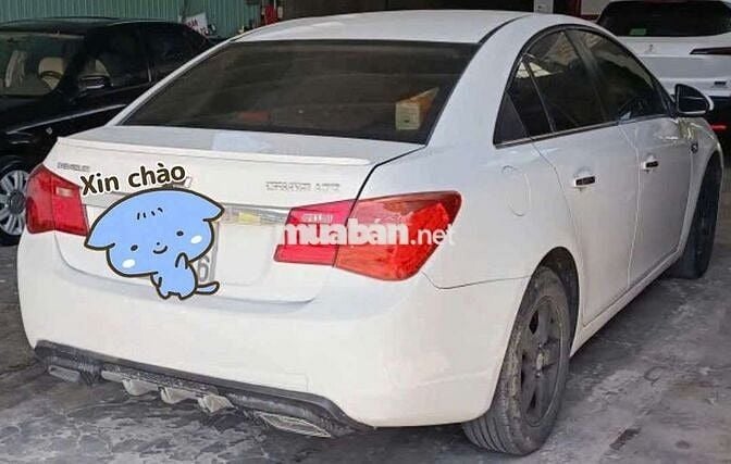 Chevrolet Cruze 2010 Trắng. hỗ trợ vay