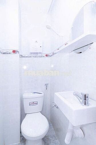 Hẻm rộng sát MT Nguyễn Hữu Cảnh BT , 3 x 6 , 2 lầu , 2PN đủ nội thất