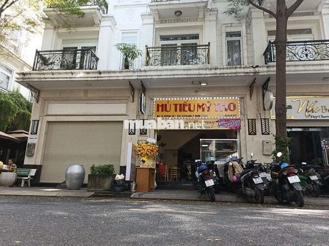 Phòng ban công Cityland center hill 40m2,  wc riêng, nt đầy đủ