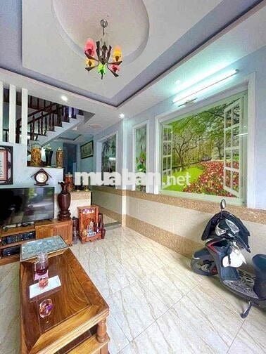 NHÀ TRỆT LẦU, 72M2 (4x18), OTO TỚI NHÀ, CÓ GPXD,DĨ AN