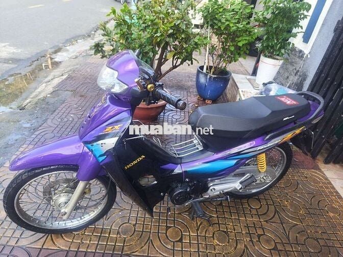 Honda Wave Thái 2002 màu Tím