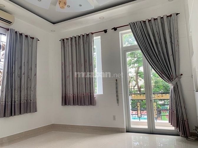 Khu VIP cán bộ - 80m2 ngang 5m - BTCT kiên cố - HXH tránh - sát bên NL