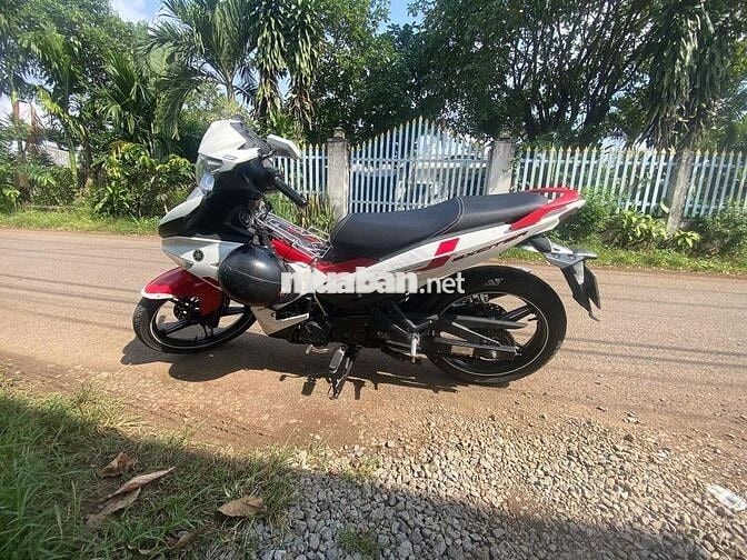 Yamaha Exciter màu Trắng