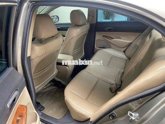 Honda Civic 2010 Vàng cát