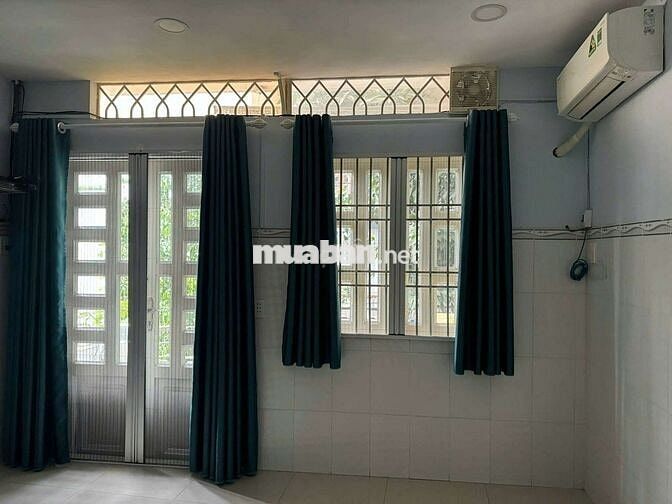 Cho thuê nhà hẻm xe hơi đường số 2 ngay ngã tư bốn xã