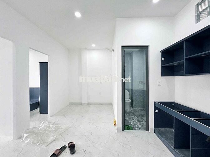 Cho thuê 2 phòng ngủ liền kề mới xây full nội thất Quận 12 kế Gò Vấp
