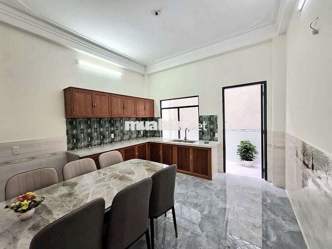 Nhà 1 lầu mặt tiền kinh doanh buôn bán Thạnh Lộc 31