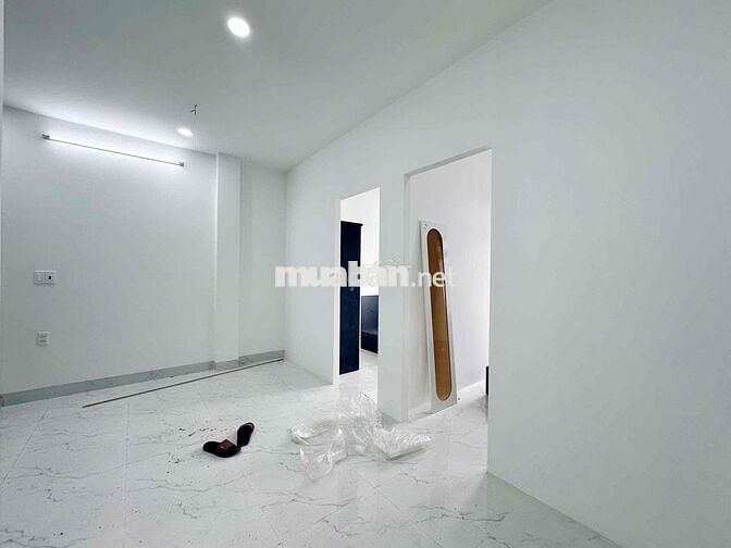 Cho thuê 2 phòng ngủ liền kề mới xây full nội thất Quận 12 kế Gò Vấp