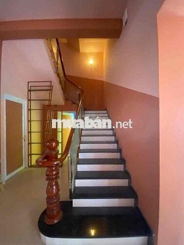 Cho thuê nhà 1 trệt 2 lẩu, Góc 2 mặt tiền hiệp thành 3 tdm Bình Dương