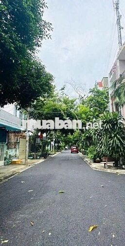 Cho thuê nhà nguyên căn Phạm Văn Đồng - Đường Số 9  Linh TÂY, THỦ ĐỨC