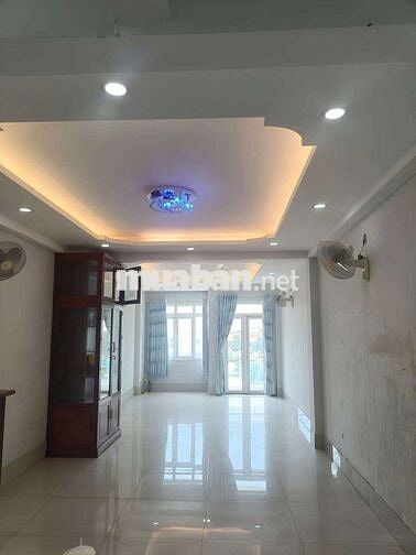 NHÀ 3LẦU 4X30M 4PN 5WC CÓ THANG MÁY, MẶT TIỀN VỪA Ở VỪA KD, LÀM VP CTY