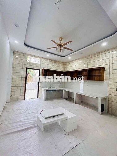 🌻CHO THUÊ NHÀ TRỆT 2 LẦU MỚI ĐẸP KDC HƯNG PHÚ