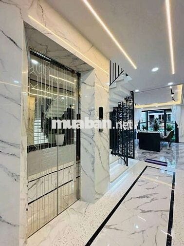 CHO THUÊ NHÀ MT ĐS14 P8 6PN 7WC FULL NT