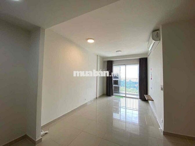 Cho thuê căn hộ 2PN/2WC nội thất cơ bản ở ngay-Golden Mansion