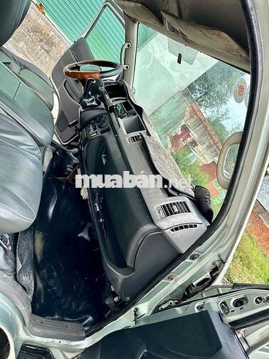 Toyota Hiace 2007 3 chỗ