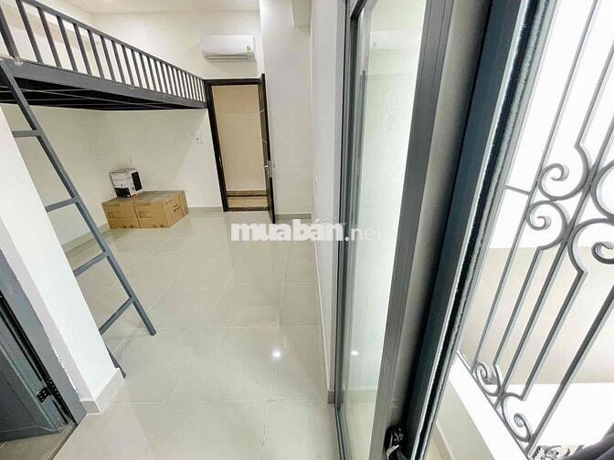 Cho Thuê Phòng Duplex Ngay Trung Tâm Quận 10, Ban Công, Máy Giặt Riêng