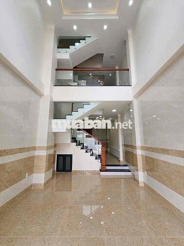 NHÀ PHỐ MỚI 100% HẺM TẢI 585 QL13 GẦN VẠN PHÚC CITY,OTO NGỦ NHÀ