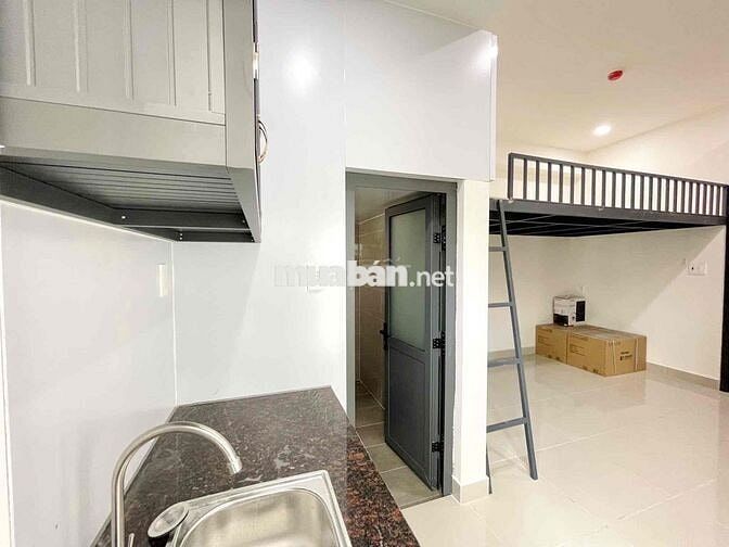 Cho Thuê Phòng Duplex Ngay Trung Tâm Quận 10, Ban Công, Máy Giặt Riêng