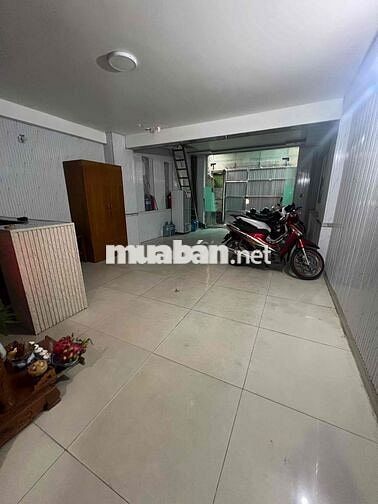 CHO THUÊ KHO – ĐƯỜNG TÂN THÀNH, QUẬN 5 MẶT TIỀN RỘNG – GIÁ RẺ CHỈ 1.5T