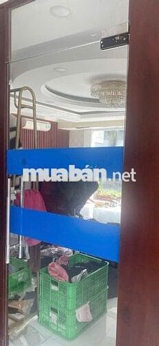 Cần bán căn họ tầng trệt chung cư