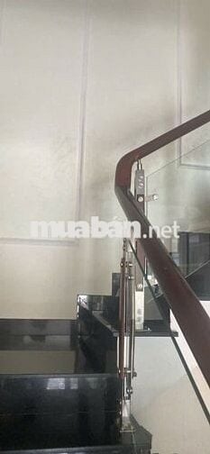 Cần bán căn họ tầng trệt chung cư