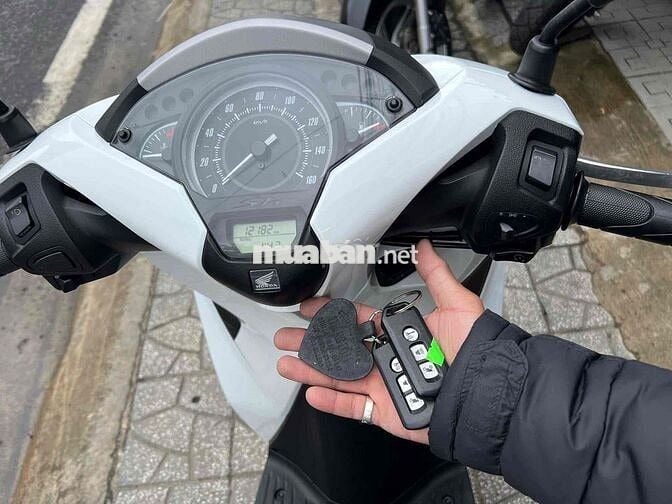 Sh 125 2017 ( đẹp keng)❇️Đồng Moto Đà Lạt❇️