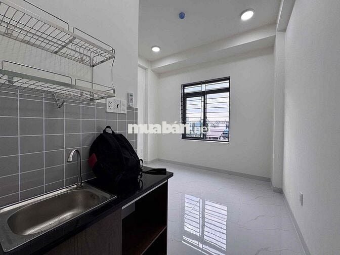 PHÒNG STUDIO CỬA SỔ TRỜII - MỚI XÂY - FULL NỘI THẤT - VƯỜN LÀI Q12