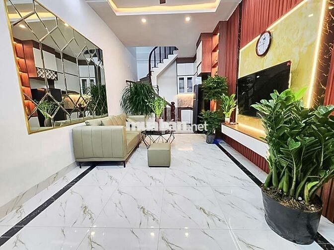 NHÀ ĐẸP XÃ ĐÀN Ô TÔ - NGÕ THÔNG - 25M2 X 5T - Full Đồ - 7.65 tỷ - SĐCC