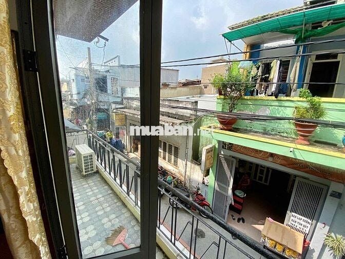 Nhà MT Sơn Hưng F11 Tân Bình, 8m x 5m, 1 lầu, 2wc, giá 11.9tr