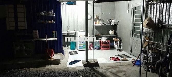 Phòng sân vườn gân chợ Hiệp bình