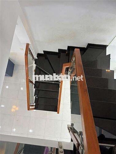 Nhà hẻm 6 m thông, 44 m2, 2 tầng giáp với khu dân cư Vỉnh Lộc Bình Tân