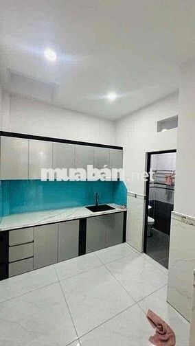 NHÀ BÁN 45M2( 4*11) LÊ VĂN KHƯƠNG NGAY CHỢ THIẾC QUẬN 12