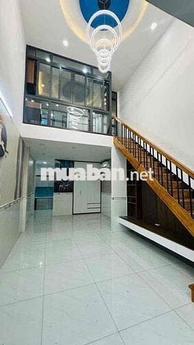 NHÀ BÁN 45M2( 4*11) LÊ VĂN KHƯƠNG NGAY CHỢ THIẾC QUẬN 12