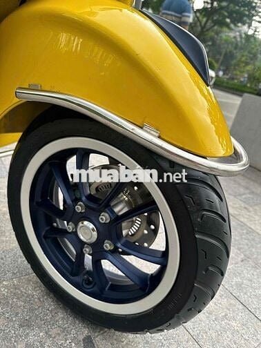 Piaggio Primavera iGet ABS 2022 chạy mấy nghìn km