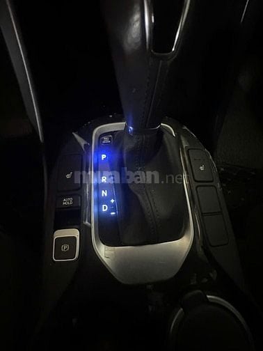 Bán xe santafe màu Bạc DK2017, Máy dầu đặc biệt, bản full