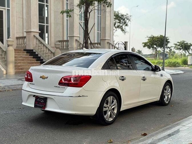 Chevrolet Cruze LTZ 2015 mẫu mới siêu đẹp