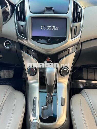 Chevrolet Cruze LTZ 2015 mẫu mới siêu đẹp