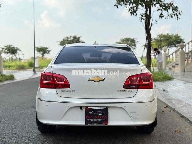 Chevrolet Cruze LTZ 2015 mẫu mới siêu đẹp