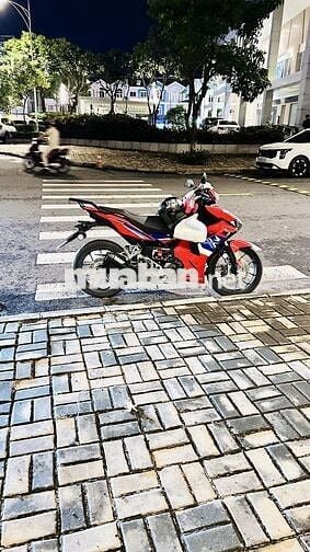 Honda Winner X V3 up v4 HRC