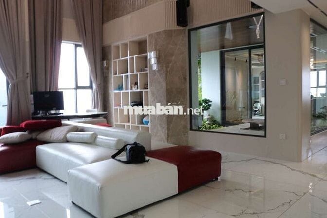 cần bán Penthouse 5PN- căn góc -269m2-full NT luxury-Chỉ 12ty3