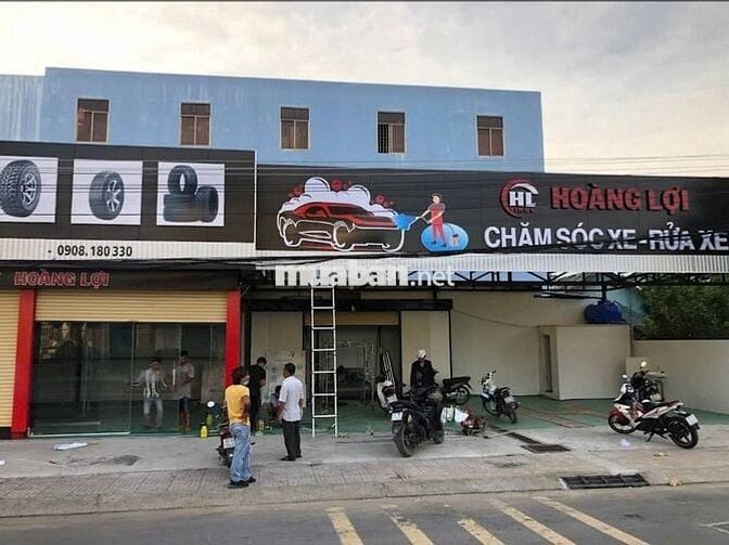 Lô góc đường Nguyễn Văn Tiếp giao với Quốc Lộ 1A , Bến Lức, Long An