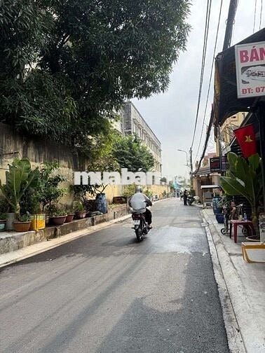 BÁN NHÀ MỚI TINH HXH _ ĐƯỜNG SỐ 7 _ PHƯỜNG LINH XUÂN _ TD.