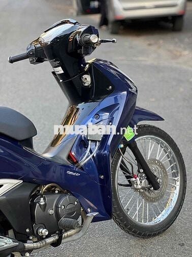 futuer 2024 bstp 9c nguyên zin nợ xấu trả 50% ạ