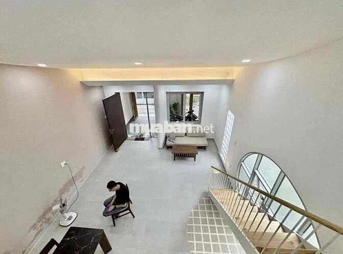 Pass hđ thuê nhà 1 năm ( cọc 2 tháng )